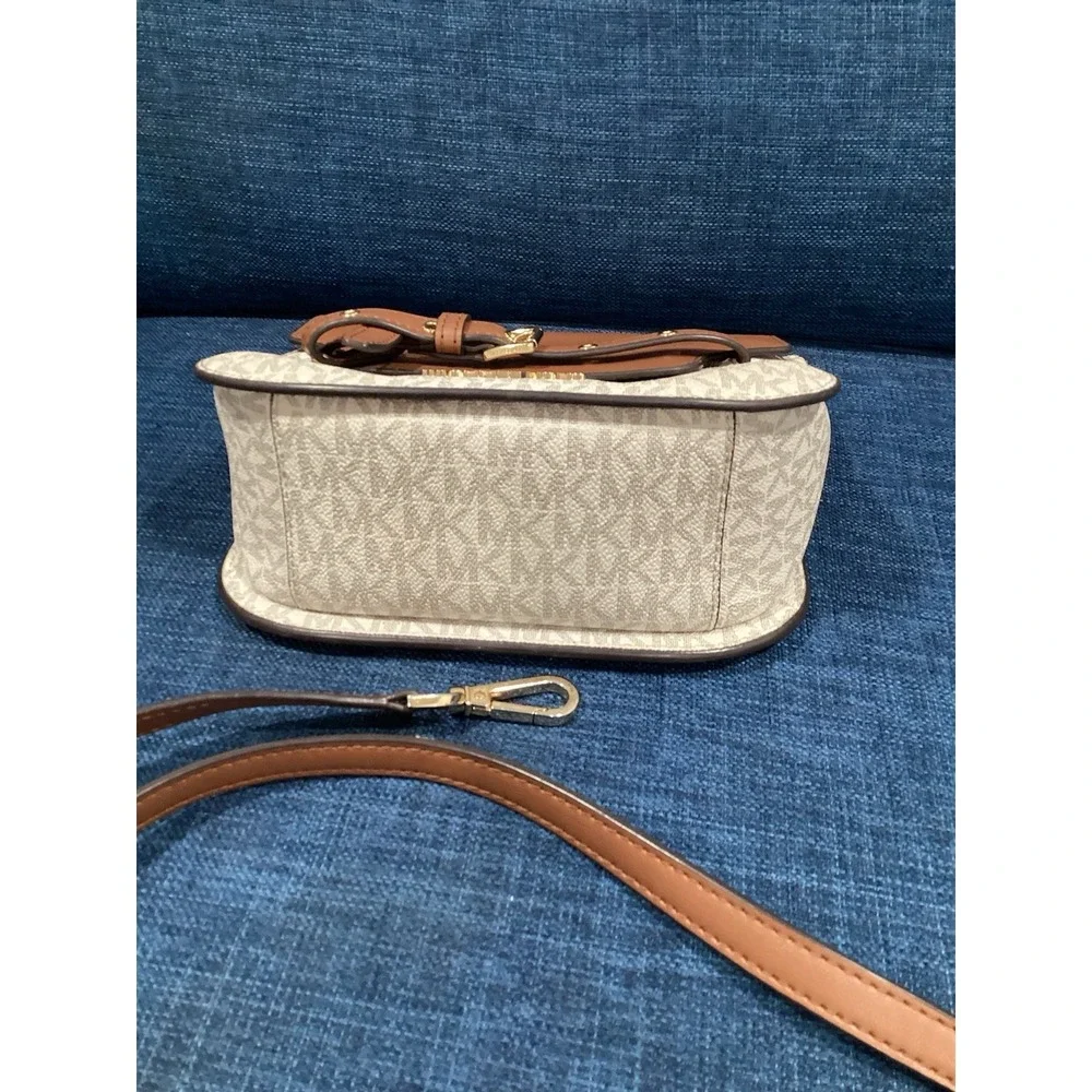 Michael Kors Crossbody Bag